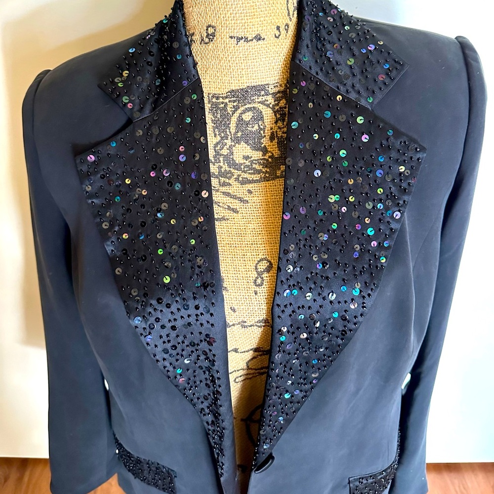 FABULOUS TUX!!!!!